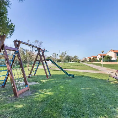 Holiday home Mas Pinell Torroella De Montgri